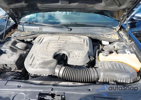 2016 Chrysler 300C Platinum Awd from USA, damaged, VIN 2C3CCASG0GH128852